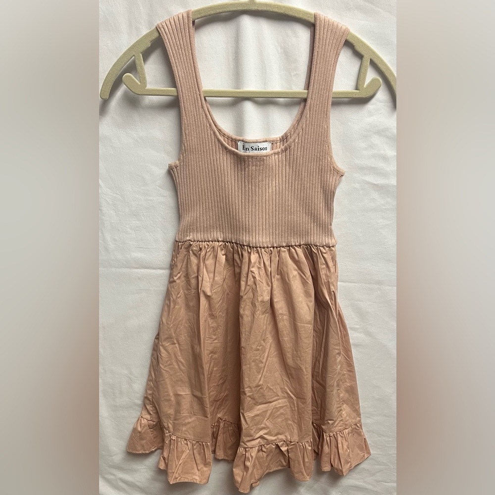 En Saison Tan Sleeveless Ribbed Ruffled Dress